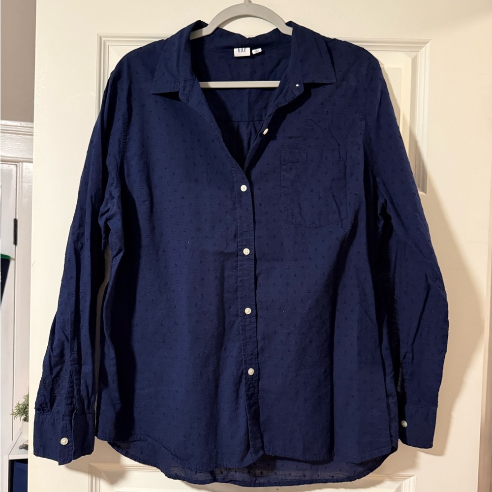 GAP button up shirt